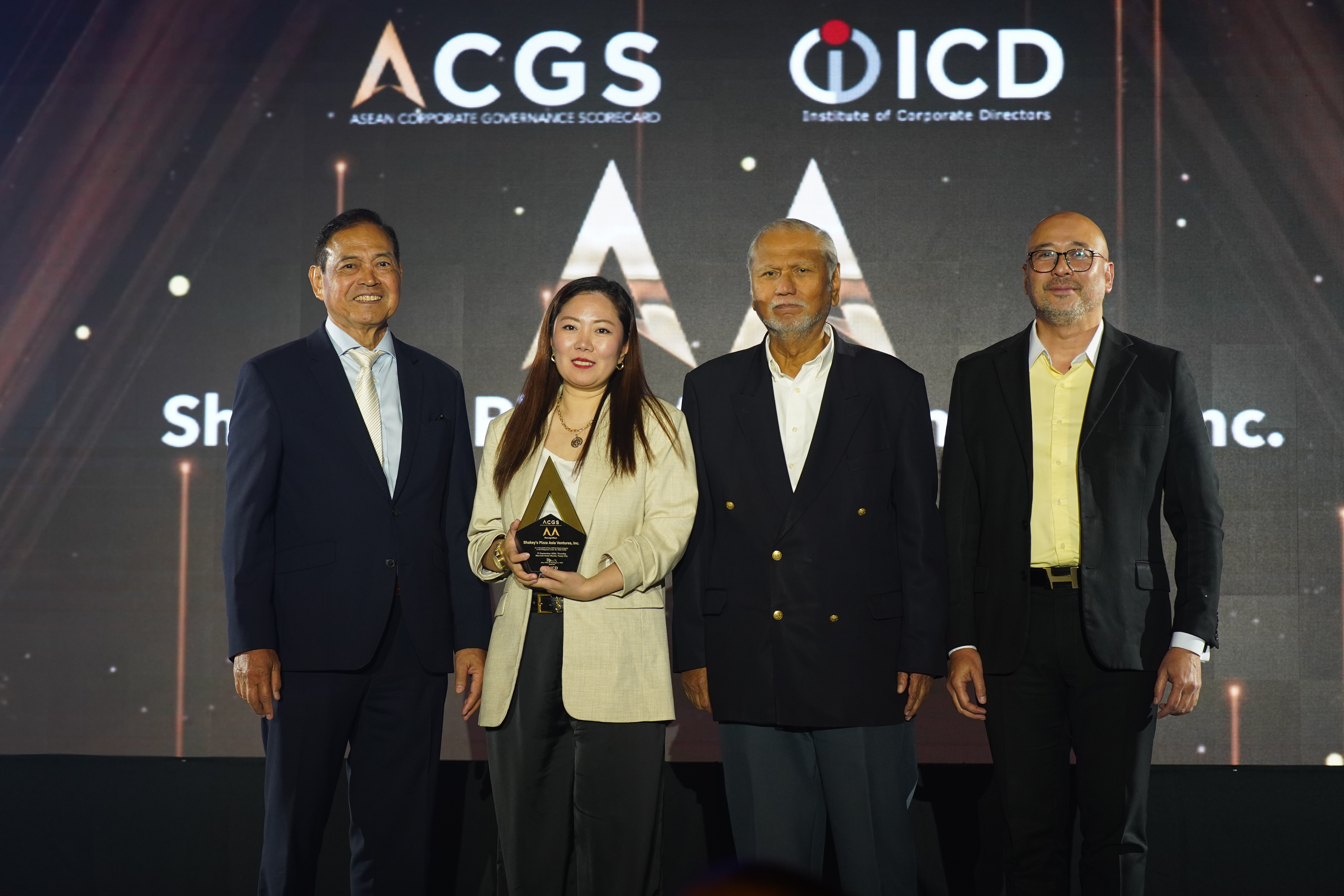 Century Pacific Group Companies, CNPF and PIZZA, Recognized for Good  Corporate Governance at the 2024 Golden Arrow Awards